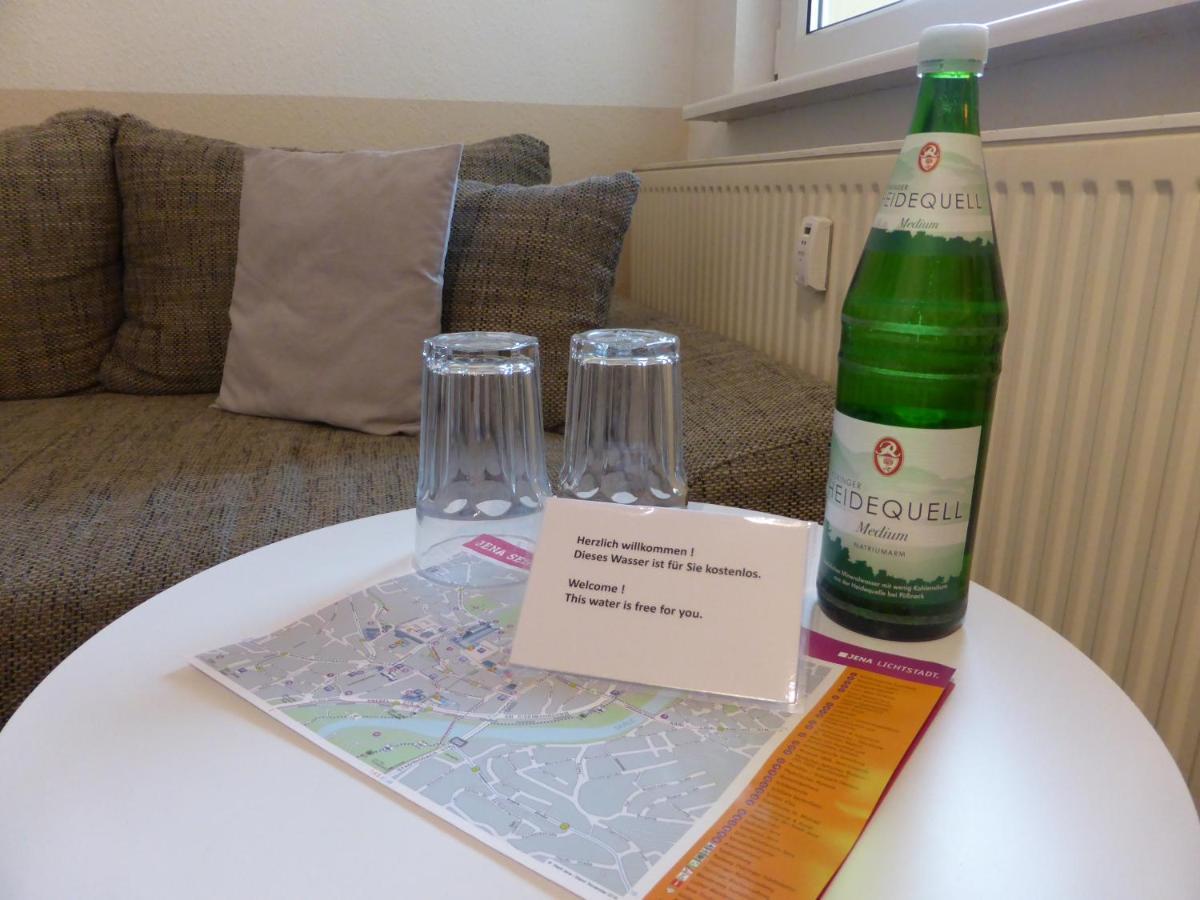 Ferienwohnung Friedrich Schiller, 2 Schlafzimmer, Balkon,Kostenloses Wifi, Naehe Zentrum, Jéna Kültér fotó