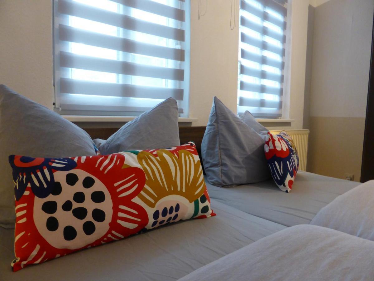 Ferienwohnung Friedrich Schiller, 2 Schlafzimmer, Balkon,Kostenloses Wifi, Naehe Zentrum, Jéna Kültér fotó
