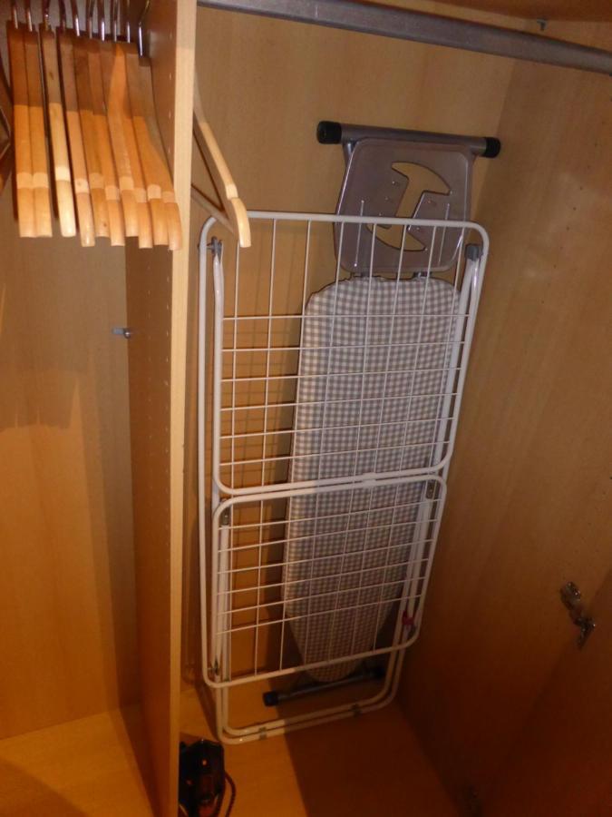 Ferienwohnung Friedrich Schiller, 2 Schlafzimmer, Balkon,Kostenloses Wifi, Naehe Zentrum, Jéna Kültér fotó