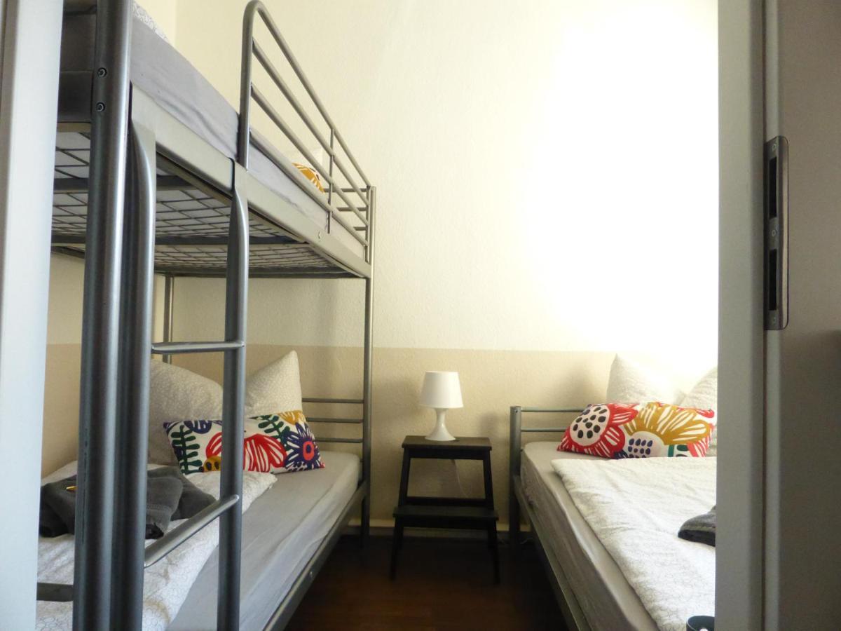 Ferienwohnung Friedrich Schiller, 2 Schlafzimmer, Balkon,Kostenloses Wifi, Naehe Zentrum, Jéna Kültér fotó