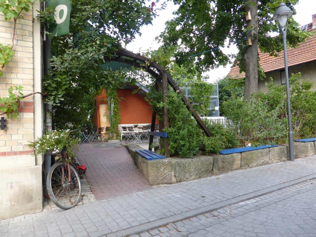 Ferienwohnung Friedrich Schiller, 2 Schlafzimmer, Balkon,Kostenloses Wifi, Naehe Zentrum, Jéna Kültér fotó
